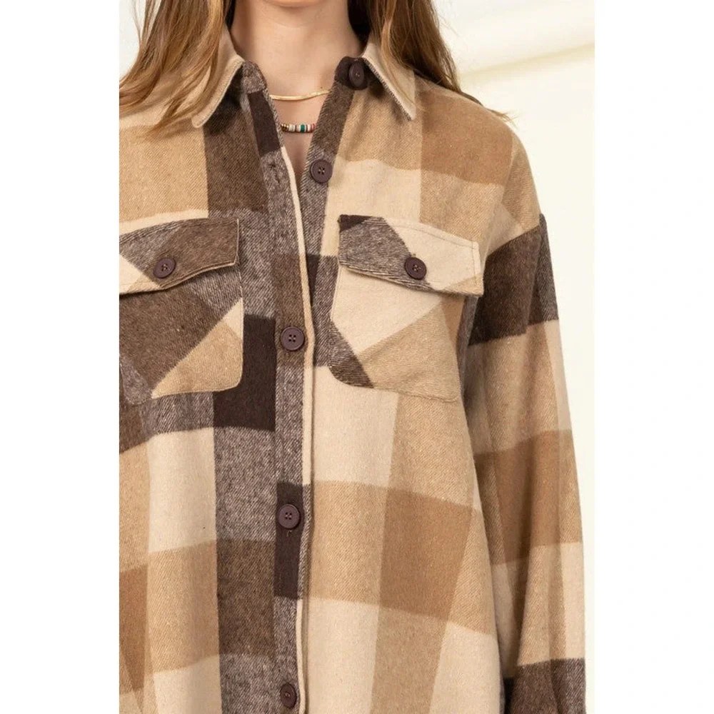 Trendy Throwback Checkered Shacket - Picture 10 of 10